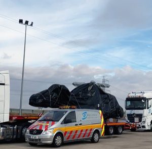 Skytrux transporting helicopter